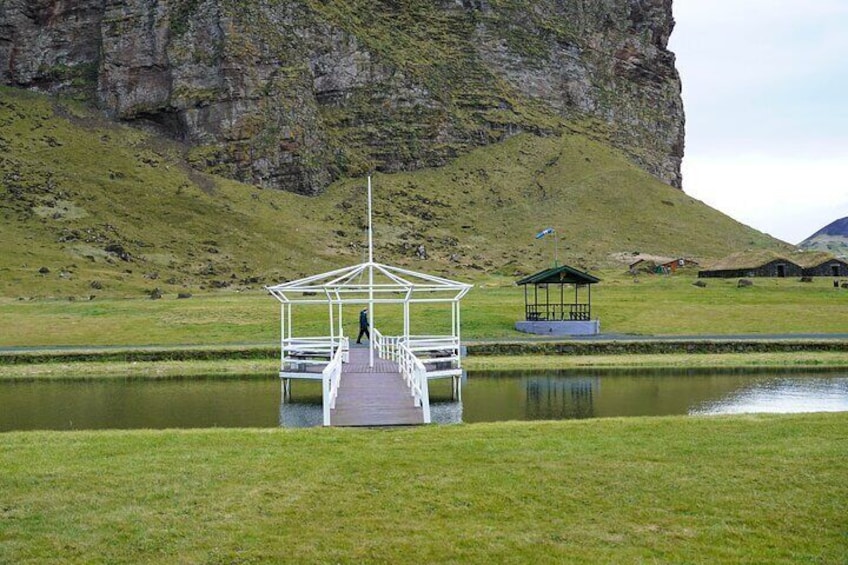 Vestmannaeyjar private day tour