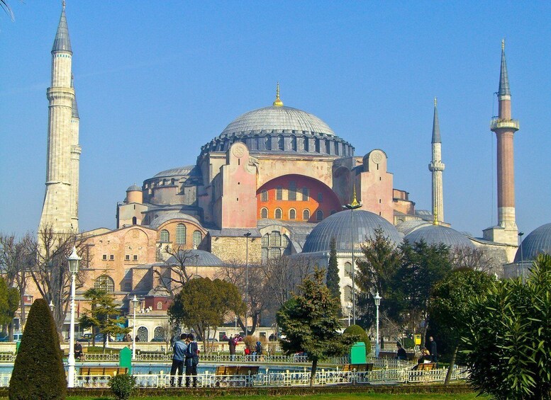 Picture 2 for Activity Istanbul: 2-Day Private Highlights Tour with Entry Tickets