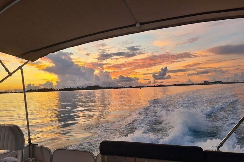 Private Sunset Cruise & Rum Swizzle