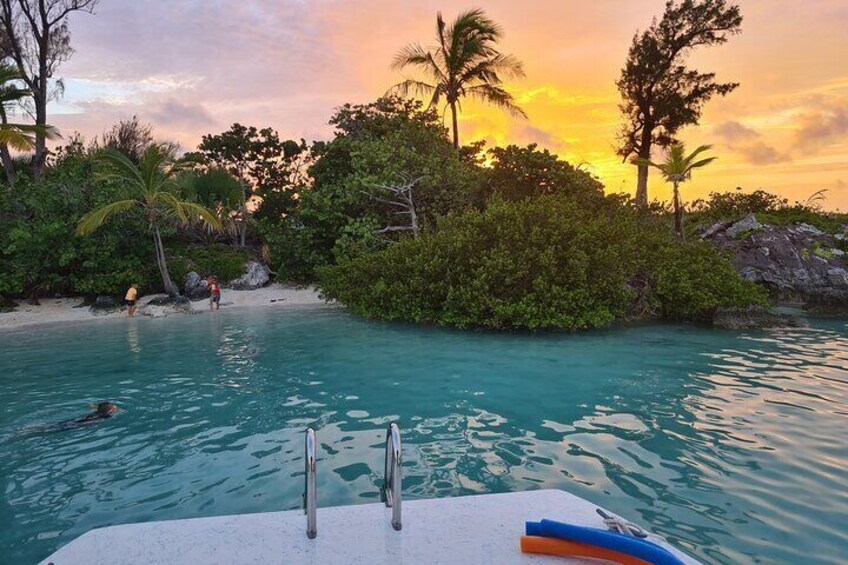 Private Bermuda Sunset Cruise and Swim Tour