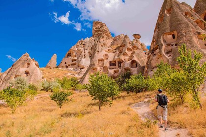 Göreme: Cappadocia Red Tour พร้อมรถไฟใต้ดินและอาหารกลางวัน