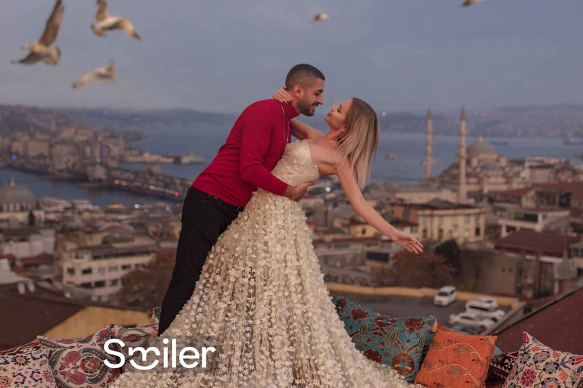 Istanbul Rooftop Experience: Private Photoshoot