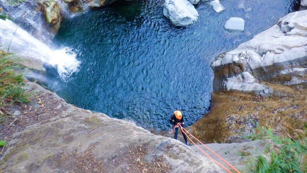 Picture 4 for Activity Champdepraz:Canyoning Sporting Spirit in the Chalamy torrent