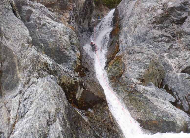 Picture 8 for Activity Champdepraz:Canyoning Sporting Spirit in the Chalamy torrent
