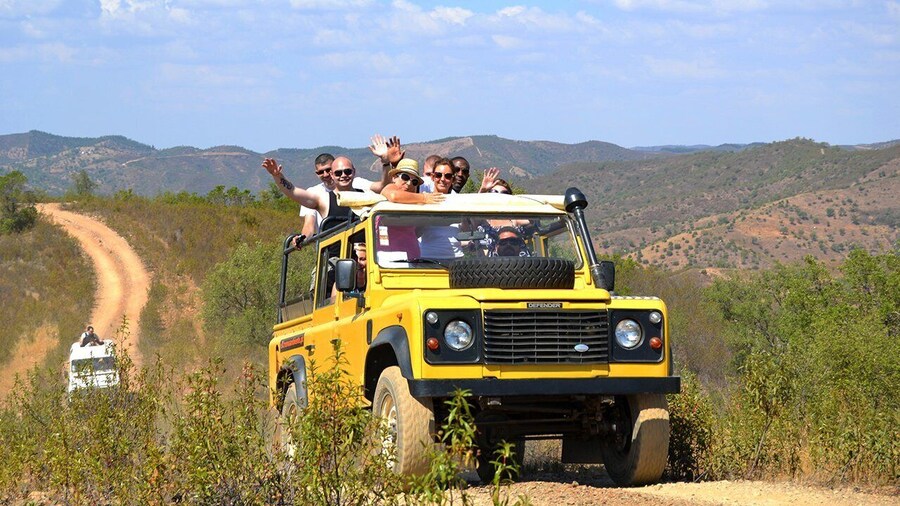 Didim: Off-road Jeep Safari Tour w/Lunch & Hotel Pickup