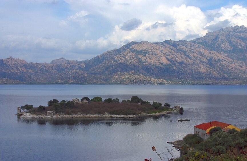 Picture 3 for Activity Didim/Altinkum: Full-Day Bafa Lake Guided Tour w/Breakfast
