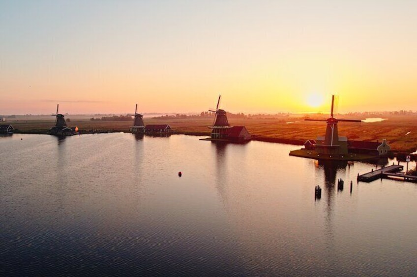 Zaanse Schans Public Windmill Cruise - Explore Dutch Windmills
