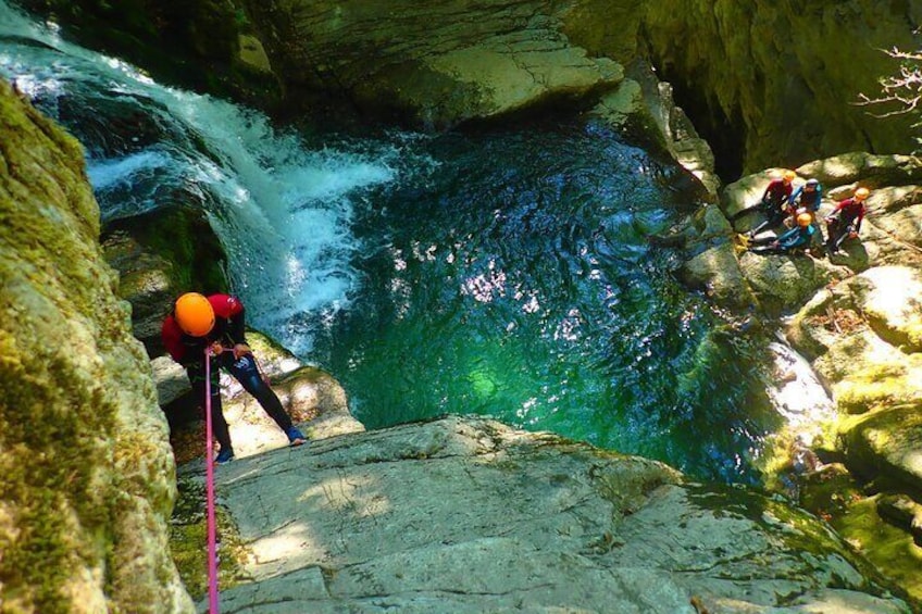 furon canyoning in grenoble
www.terranova-canyoning.fr