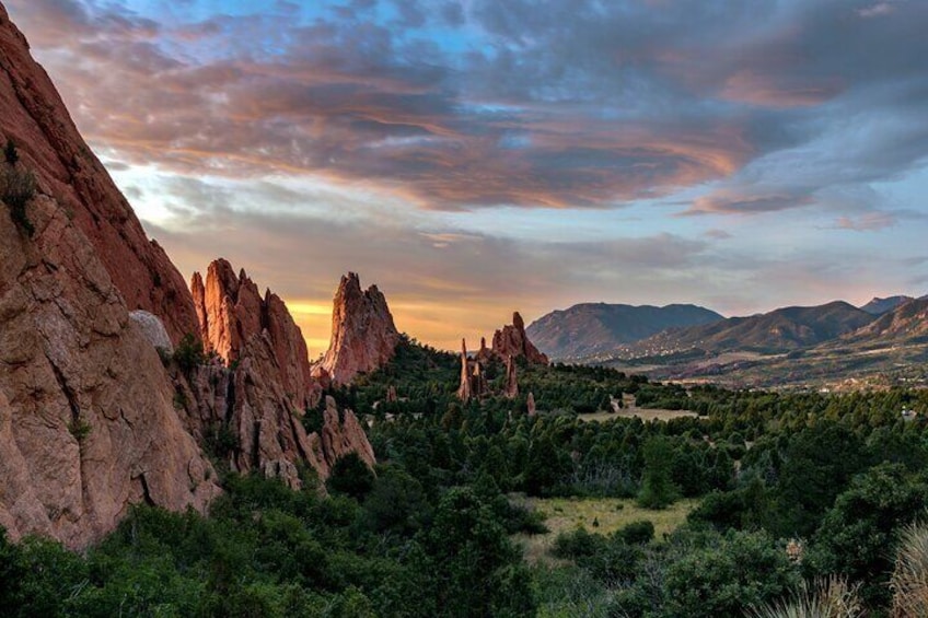 Denver, Rocky Mountains and Garden of the Gods Tour from Colorado