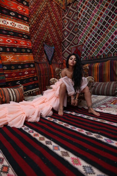 Picture 8 for Activity Cappadocia: Photo Shooting With Flying Dress & Carpet House