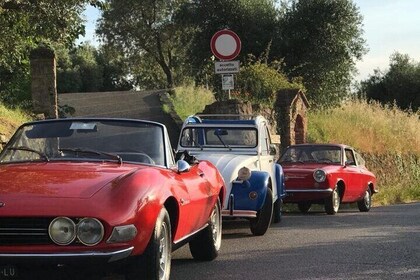 Tour of Leonardo Da Vinci's Hills with vintage cars