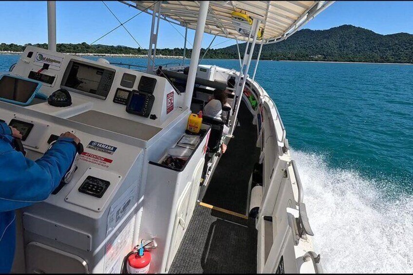 Half Day Snorkel Tour in Great Barrier Reef 