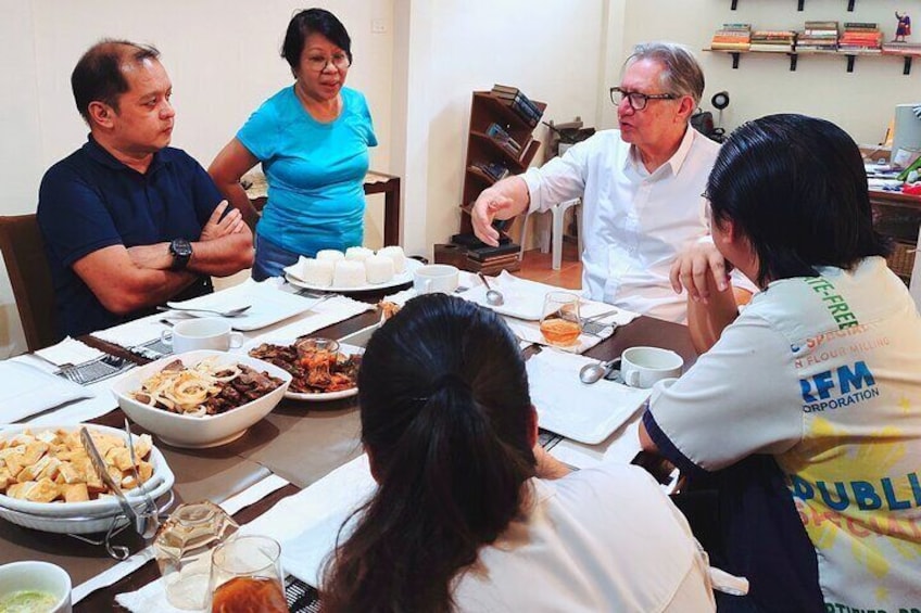 Savor Traditional Filipino Feast with a Local Grandma in Taguig