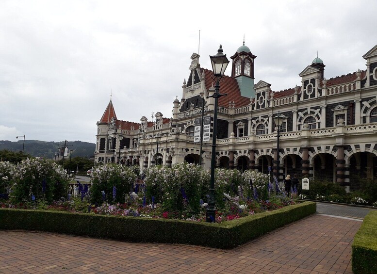 Picture 6 for Activity Dunedin: Peninsula with Lanarch Castle gardens & Olveston