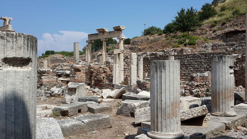 Picture 3 for Activity Kusadasi Cruise Port: Ephesus & Shopping Tour(Skip-The-Line)