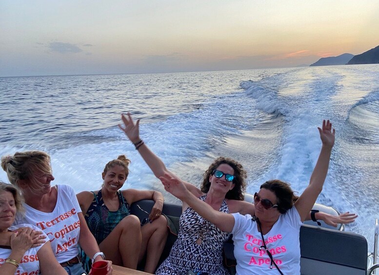 Sunset Boat Tour with Aperitivo & swim in natural park