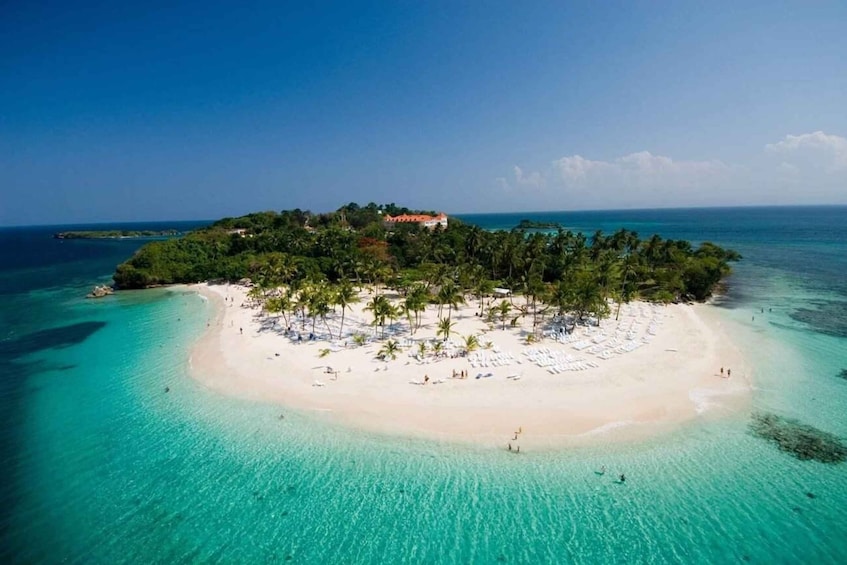 Picture 6 for Activity Santo Domingo: Samana, El Limon Waterfall and Cayo Levantado