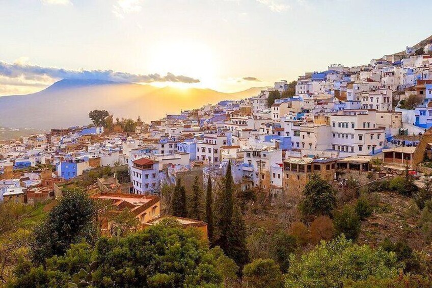 Blue City Tour from Marrakech: Private 4-Day Luxury Tour to Chefchaouen