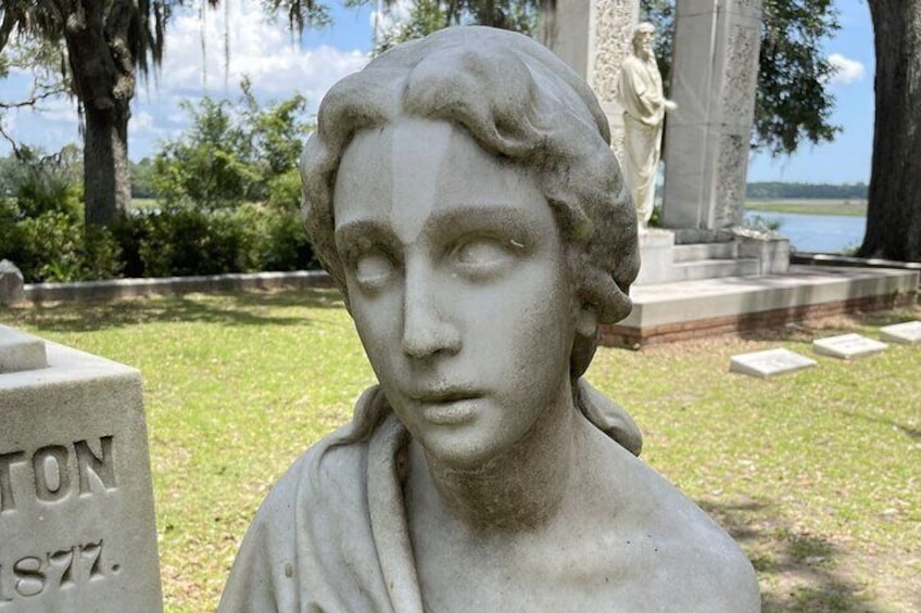 Savannah Bonaventure Cemetery Statue and Grave Corinne Lawton