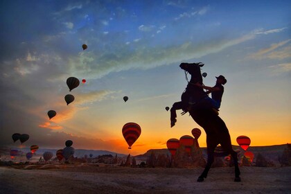 Menunggang Kuda Cappadocia- Peternakan Kuda Cappadocia