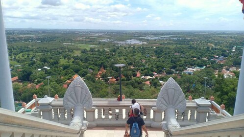 Oudong Mountain - Phnom Penh Former Capital Private Day Tour