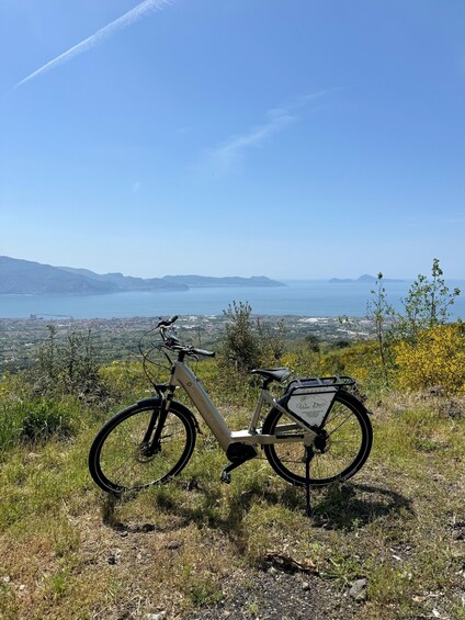 Picture 1 for Activity Vesuvio Bike Tour: Summit Ride, Ticket & Tasting Experience