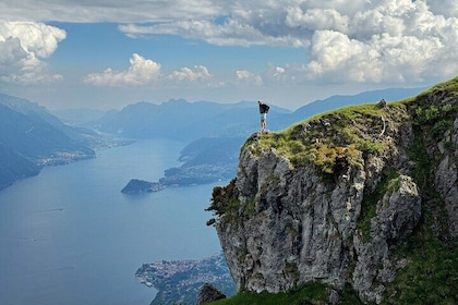 From Milan/Como/Varenna: Panoramic Hiking Tours near Lake Como