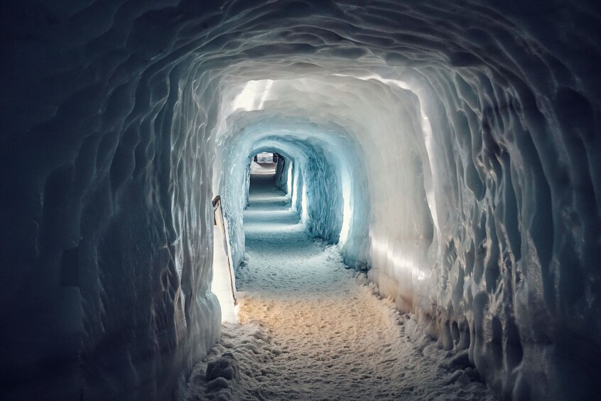 Into the Glacier Combo: Snowmobiling + Langjökull Ice Tunnel