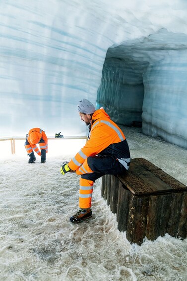 Into the Glacier Combo: Snowmobiling + Langjökull Ice Tunnel