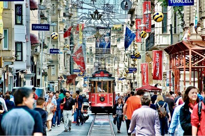 Kota Modern Istanbul: Taksim ke Galata dengan Lorong-lorong Rahasia