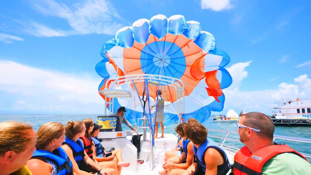 Smathers Beach Parasailing (Key West)