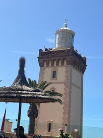 Déjeuner avec des berbères à la maison berbère lors de la visite de Tanger