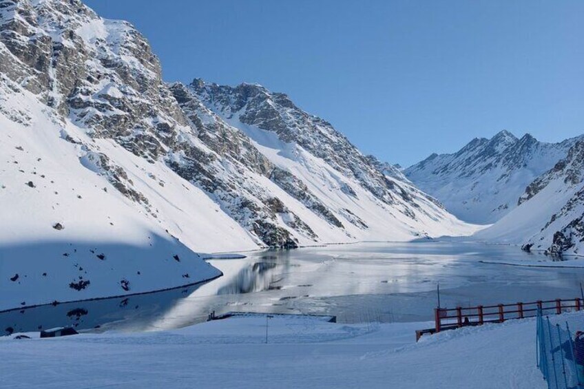 Portillo and Laguna de Inca Tour