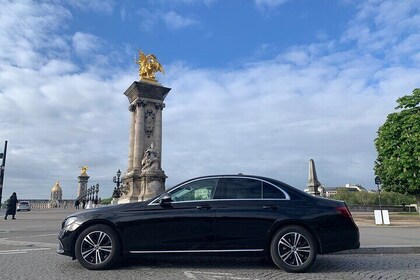 Paris Tour with a Private Driver