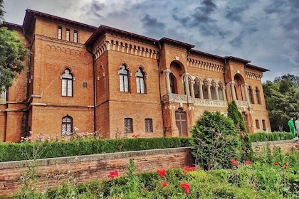 Lake Monasteries, Palaces and Dracula's Tomb: Snagov, Țigănești, Mogosoaia