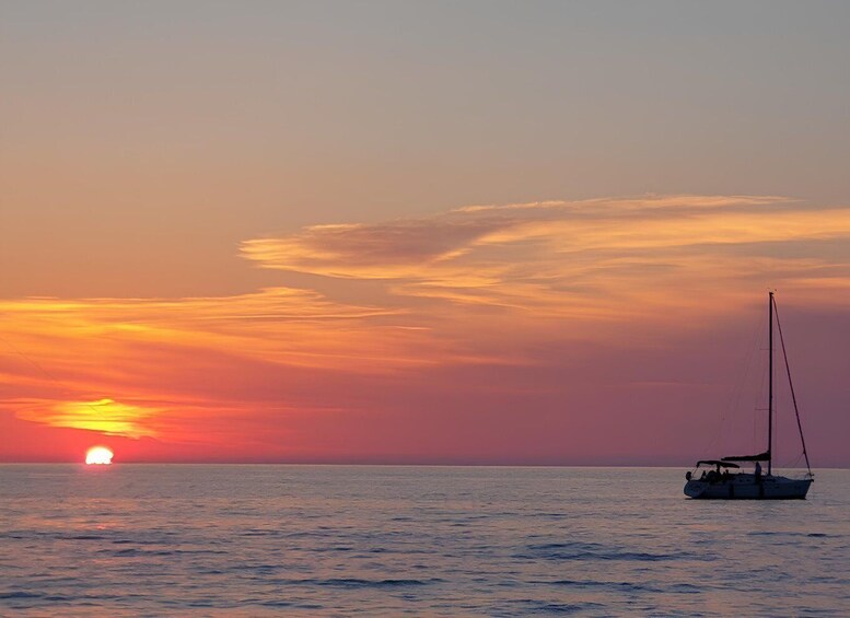 Tropea: Sunset Aperitif on a Sailing Boat