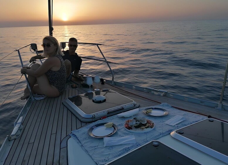 Picture 4 for Activity Tropea: Sunset Aperitif on a Sailing Boat