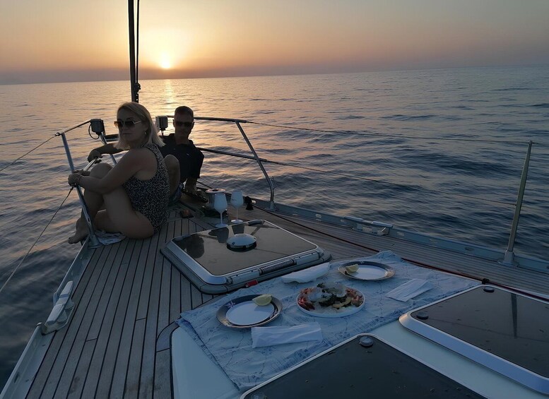 Picture 4 for Activity Tropea: Sunset Aperitif on a Sailing Boat