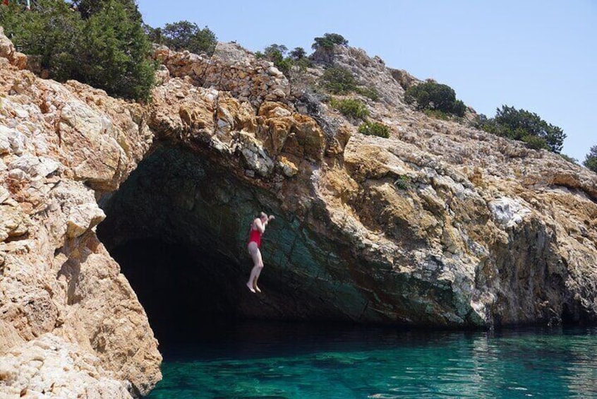 Sea Kayak Naxos / Rina Cave Tour