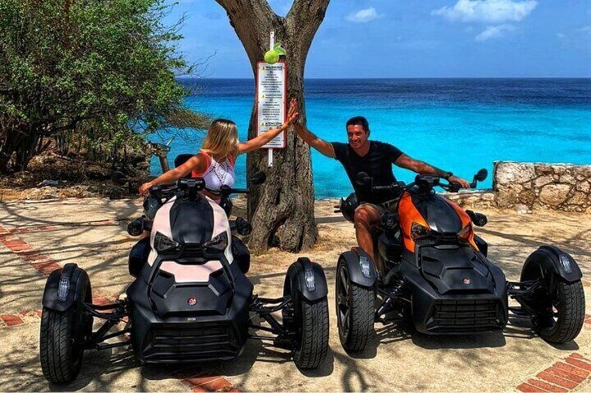 Discover Curaçao in a Premium Way