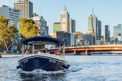 2-Hour Self-Drive Boat Hire on the Yarra River