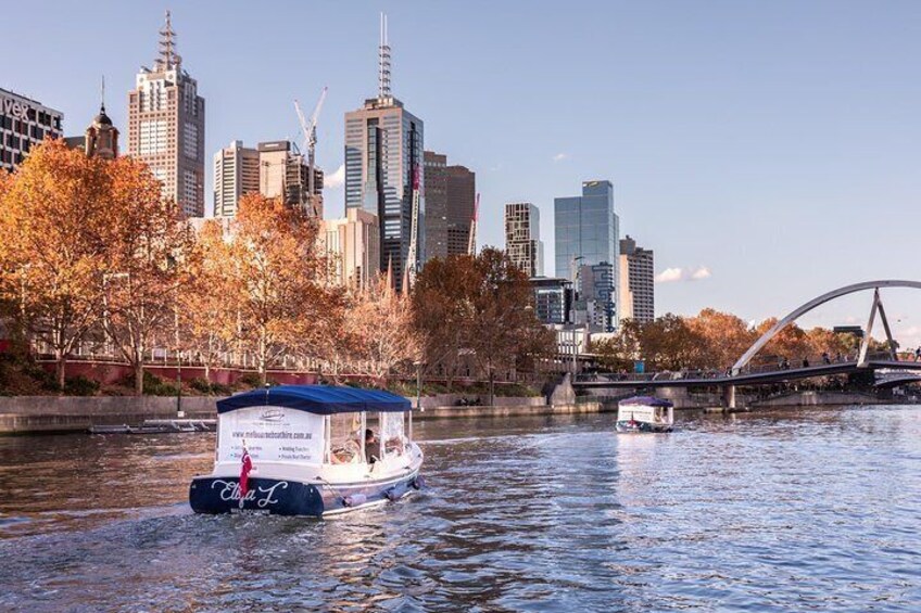 2-Hour Self-Drive Boat Hire on the Yarra River