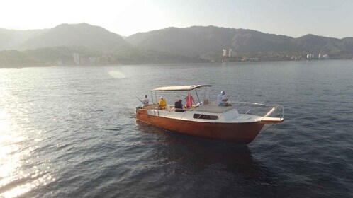 Puerto Vallarta:Exclusive Voyage to Los Arcos and El Paredón