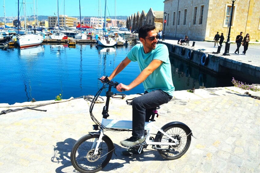 Chania Ebike Historical Tour + Snack in the most famous cafe