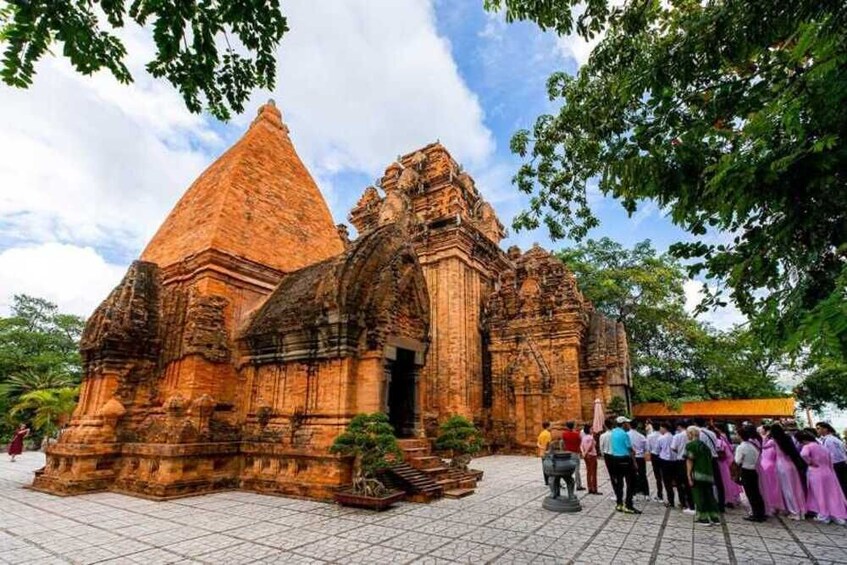 Explore Nha Trang Afternoon Tour: Po Nagar, Long Son Pagoda & Cathedral