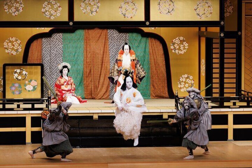 Photo is from past performance.