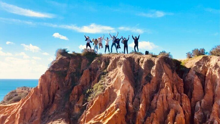 People having fun at Seven Hanging Valleys Trail