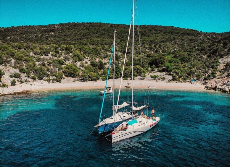 Picture 4 for Activity Cres: Sailing Experience Day-Trip