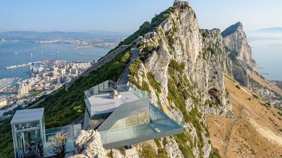 Go up to the top of the Rock and enjoy the thrilling SkyWalk