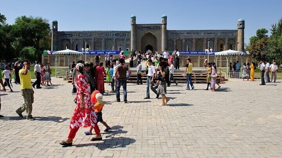 Fergana Valley One day Trip From Tashkent with Train